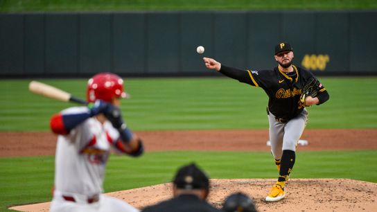 Cardinals Edge Pirates 2-1, Hand Skenes Fourth Career Loss Against St. Louis (St Louis Cardinals)