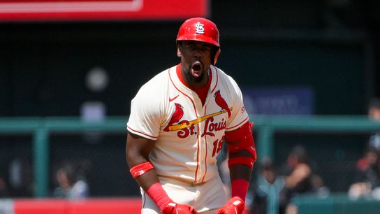 Walker Leads Late Rally as Cardinals Edge D-backs 6-5 (St Louis Cardinals)